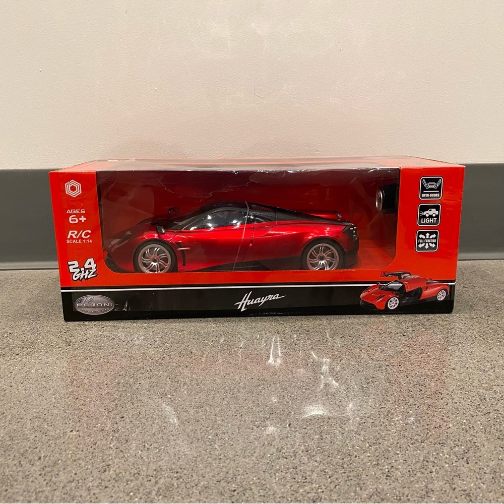 Braha Pagani Huayra R/C Scale 1:14 Red &‎ Black Car Remote Control NEW